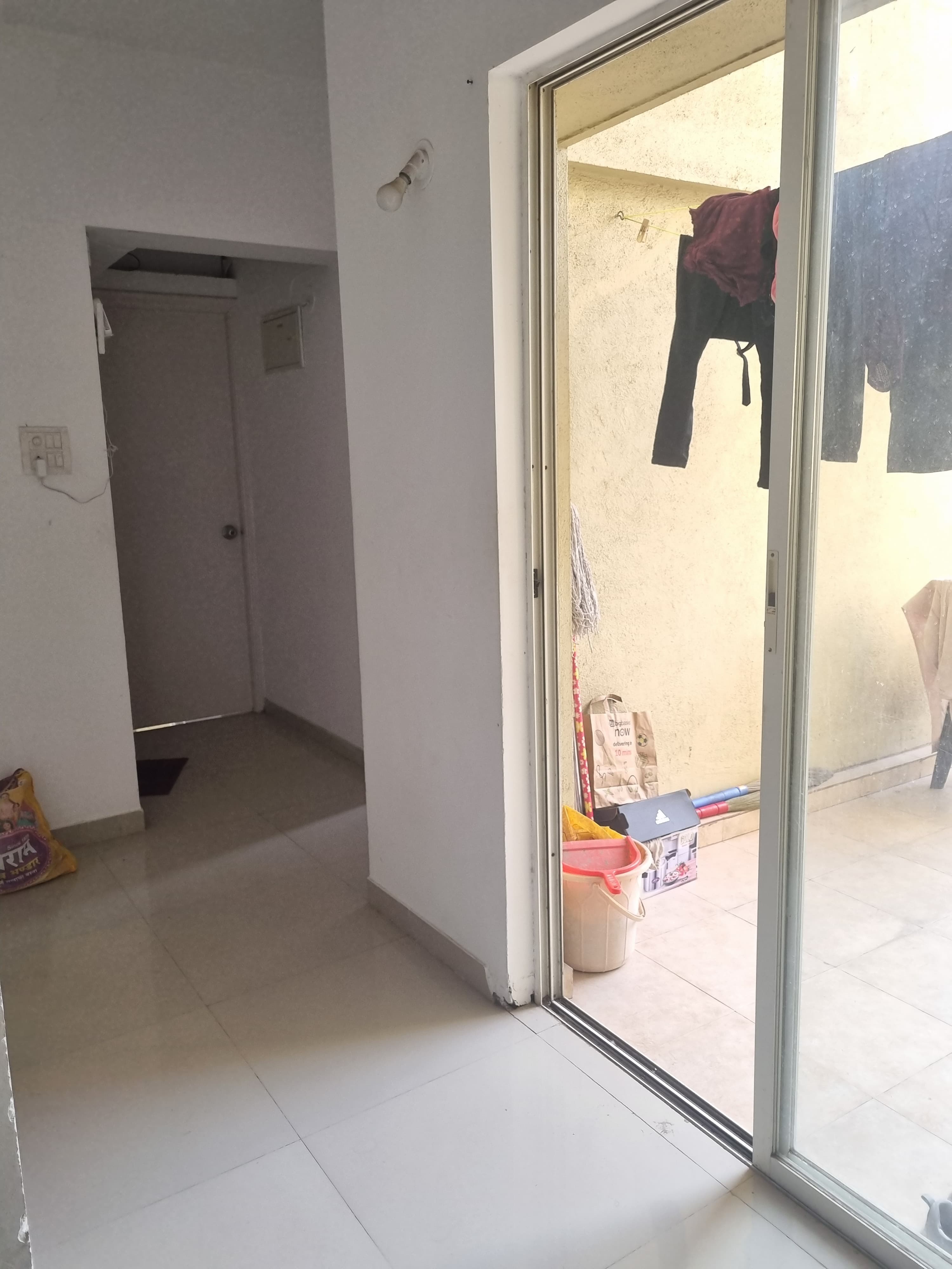 Property in Wagholi — no brokerage flat for rent