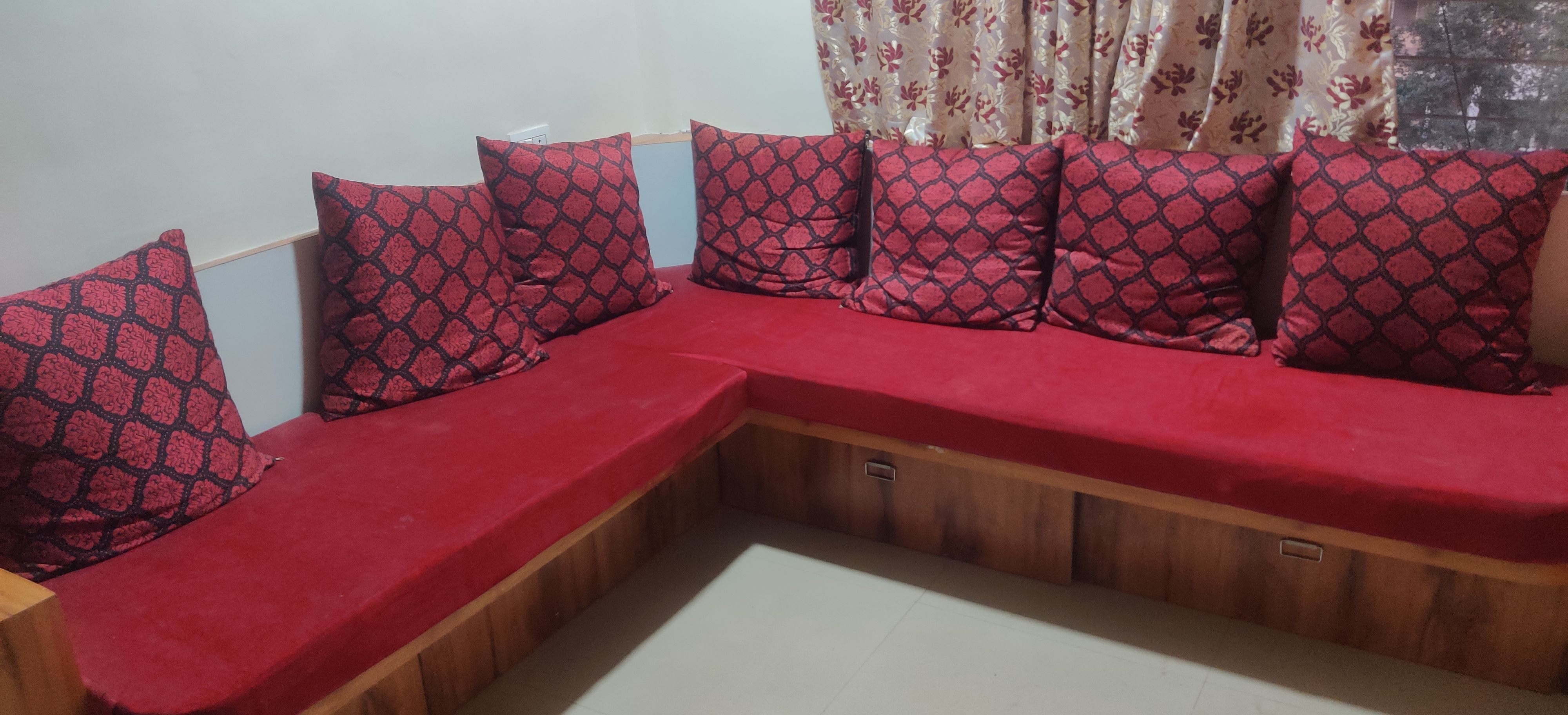 Property in Wakad — no brokerage flat for rent