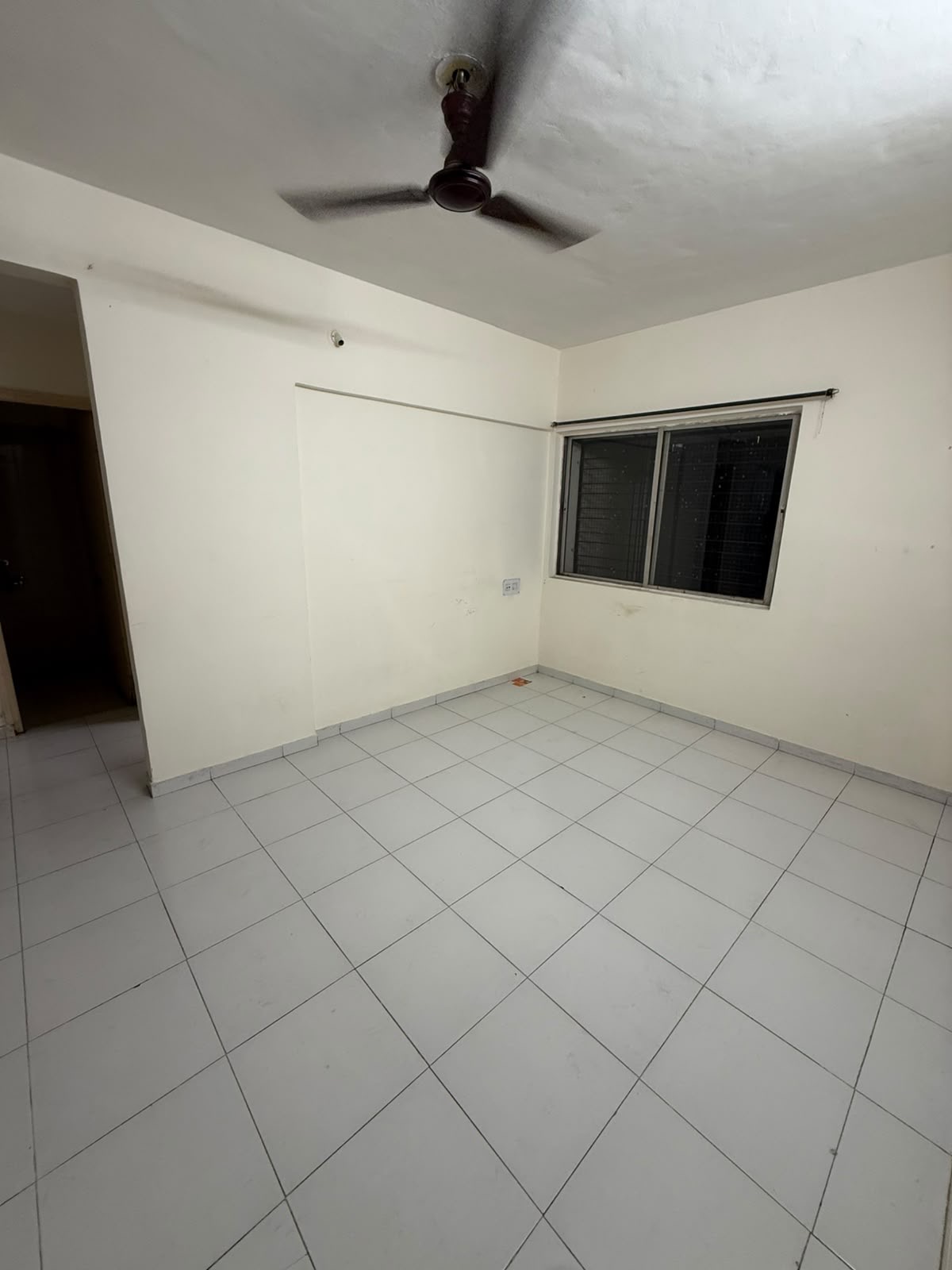 Property in Warje — no brokerage flat for rent